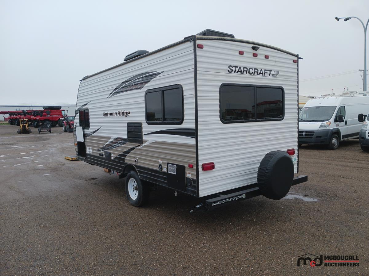 INSURANCE SALVAGE: 2019 Starcraft Travel Trailer